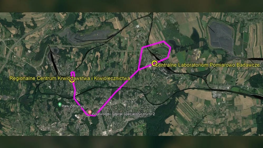 Mapa trasy lotu medycznego między centrum krwiodawstwa a laboratorium